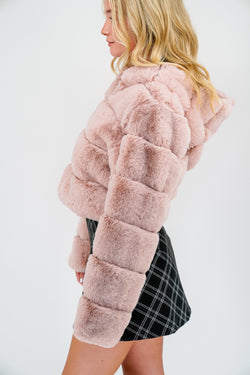 Collection of Pink in a gallery layout