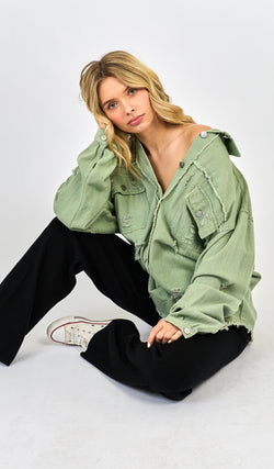 Collection of Green in a gallery layout